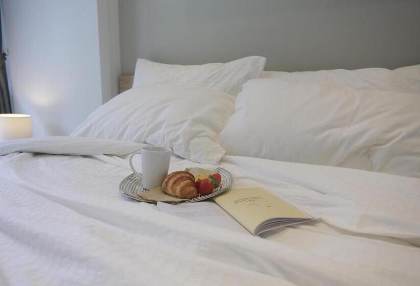 Diamond Poolview Bangtao By The Gentle