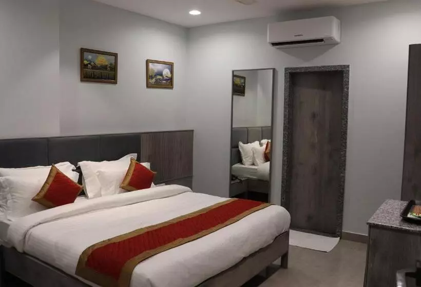 ホテル Amra Oasis Osian