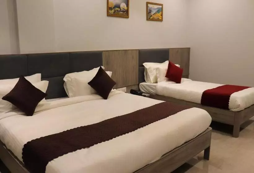 ホテル Amra Oasis Osian