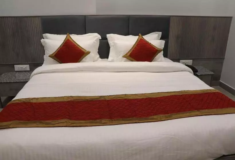 ホテル Amra Oasis Osian