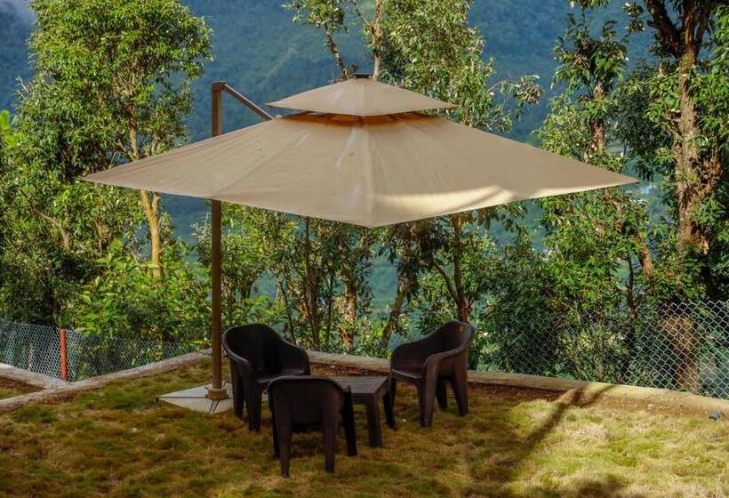 Hotel Castle Glamp Pangot