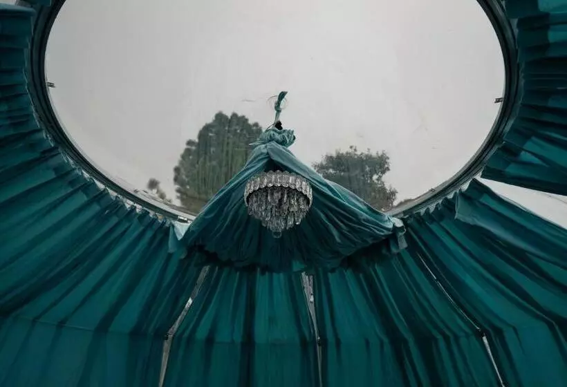 ホテル Castle Glamp Pangot