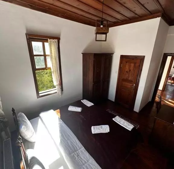 Hotelli Ecevit Hanı