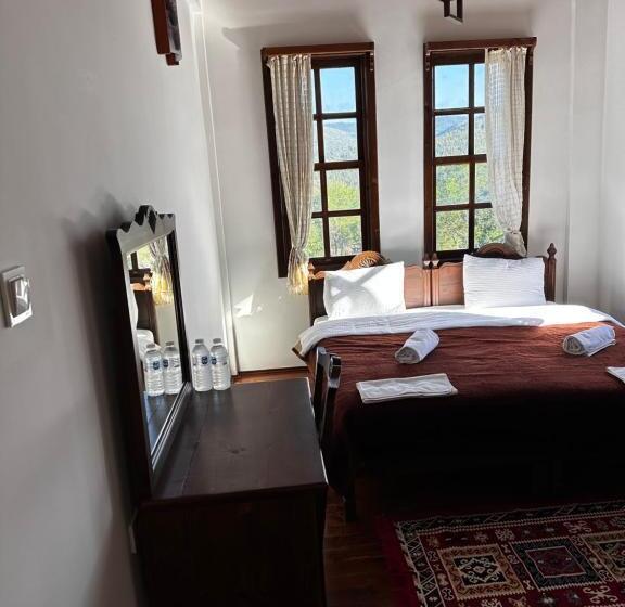 Отель Ecevit Hanı