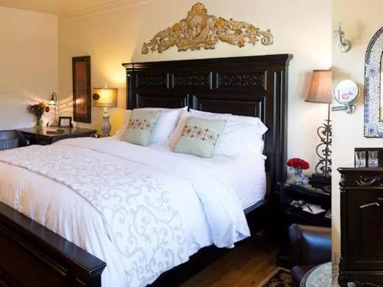 Hotelli Half Moon Bay Inn   Main Street Downtown