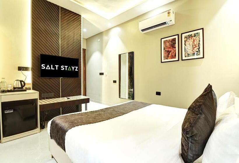 호텔 Saltstayz Olive   Pitampura
