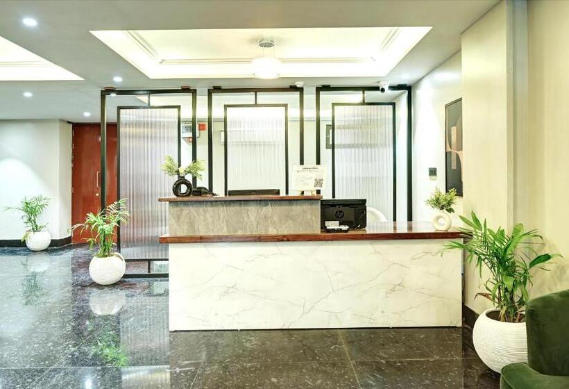 호텔 Saltstayz Olive   Pitampura