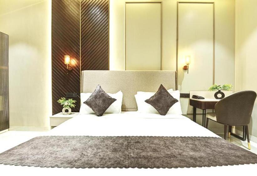 호텔 Saltstayz Olive   Pitampura