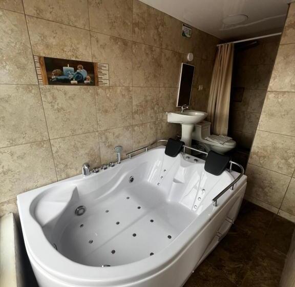 호텔 Samariwasi Lodge