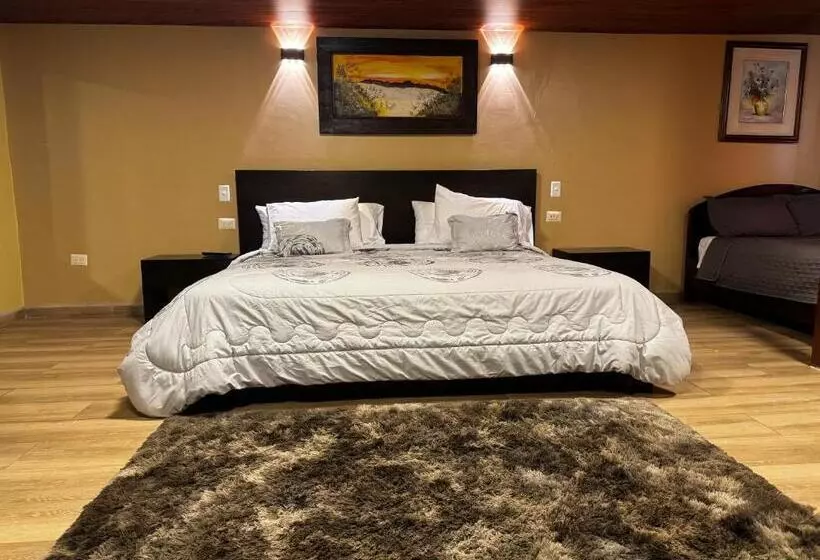 ホテル Samariwasi Lodge