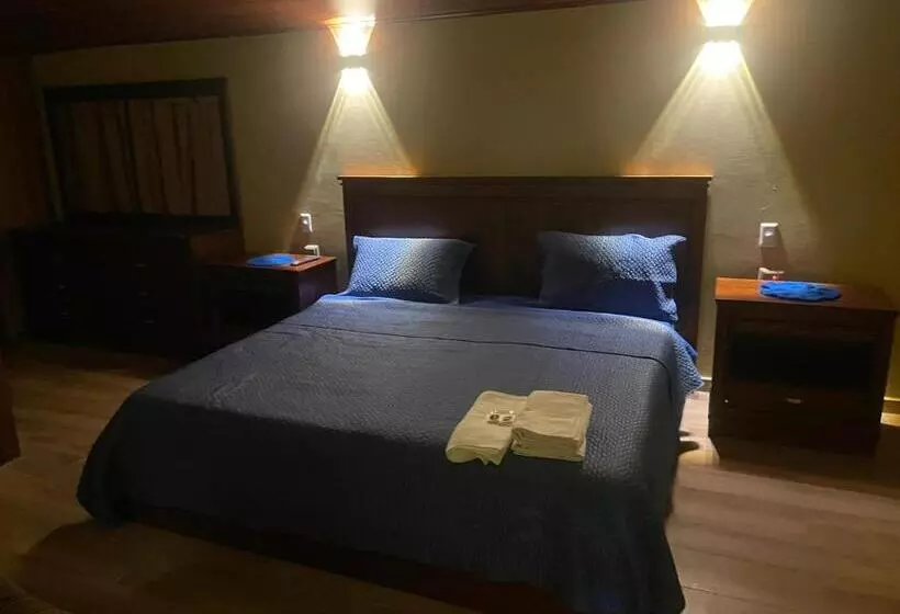 ホテル Samariwasi Lodge