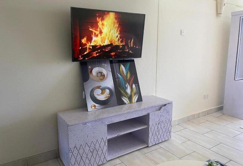 هتل Seabreeze Haven