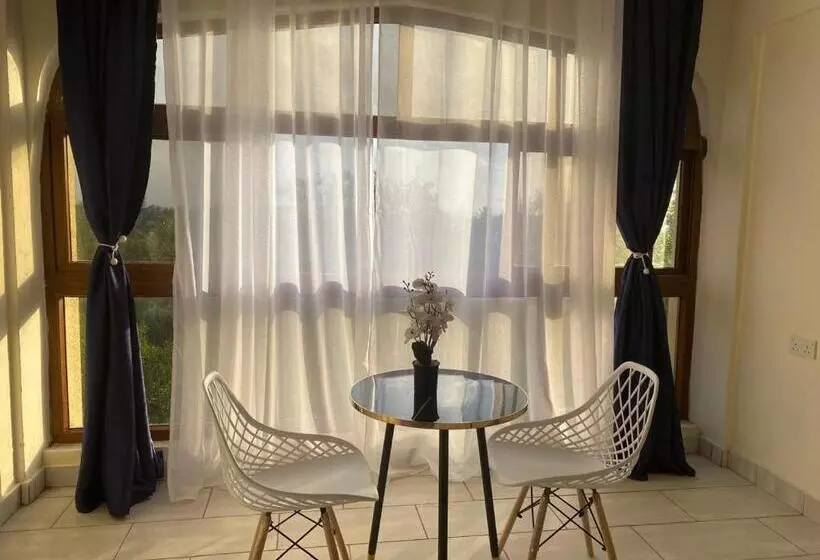 هتل Seabreeze Haven