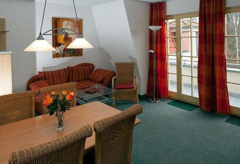 Отель Unter Den Kolonnaden 14