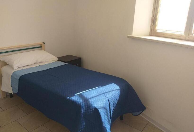 بنسيون Affittacamere La Fortezza