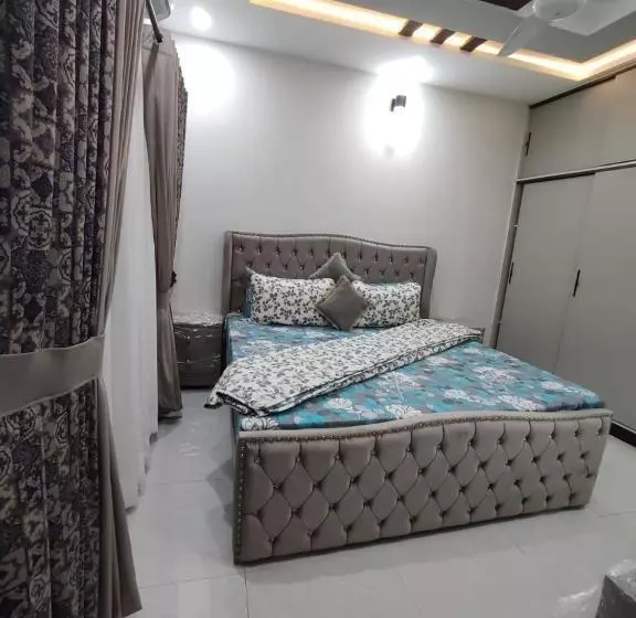 پانسیون Bless Inn Residency