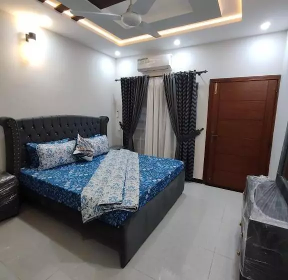 پانسیون Bless Inn Residency