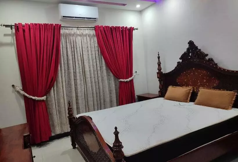 پانسیون Bless Inn Residency