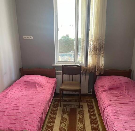 پانسیون Guest House Eteri