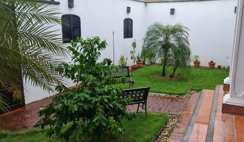 پانسیون Hostal Casa San Mateo