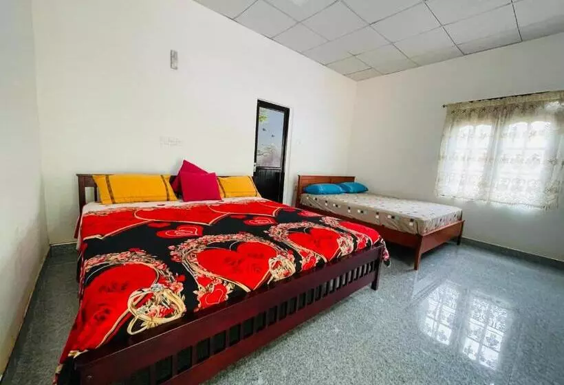 Majatalo Railway Bungalow