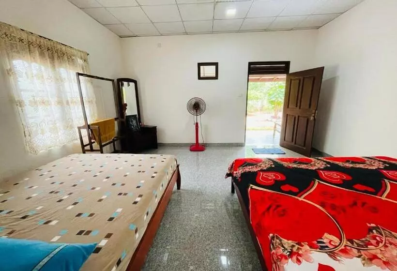 Majatalo Railway Bungalow