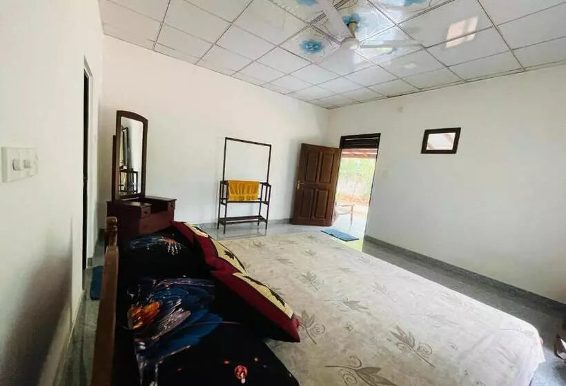 Majatalo Railway Bungalow