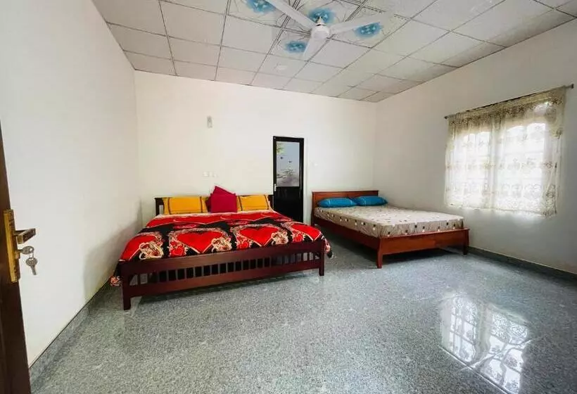 Majatalo Railway Bungalow