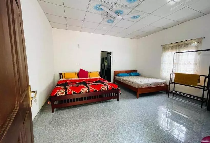 Majatalo Railway Bungalow