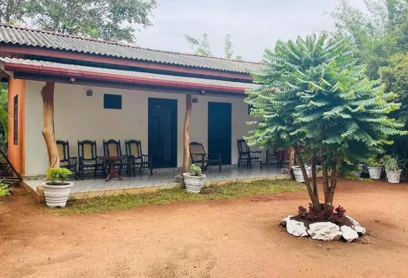 Majatalo Railway Bungalow