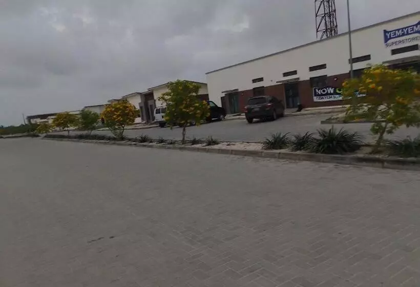 پانسیون Nesty   24 Hours Power Nature Free Parking