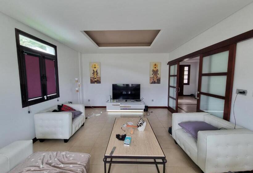 پانسیون Villa Anahera Rooms