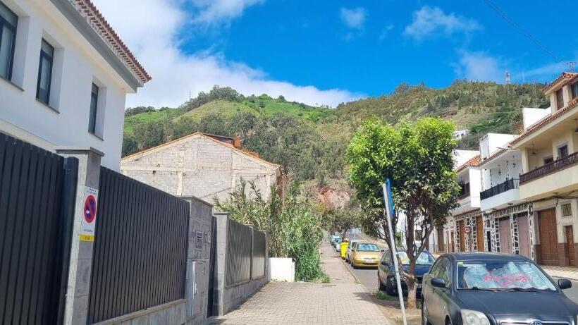 پانسیون Villa Anahera Rooms