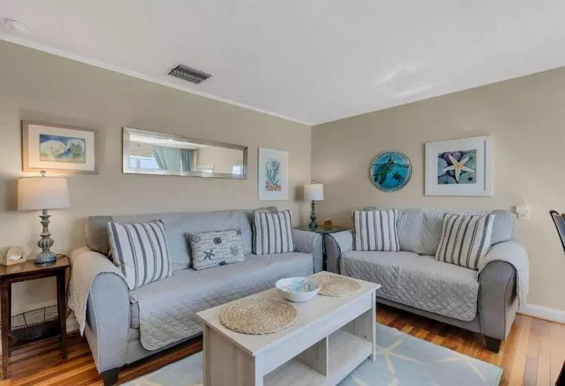 استراحتگاه Water View & Heated Pool   Steps To Sand, Bayview Beauty B 5