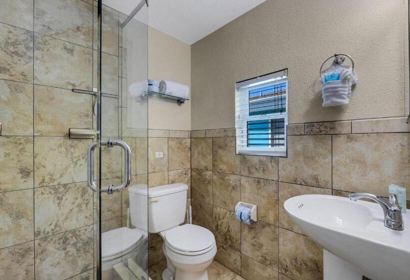 Курорт Water View & Heated Pool   Steps To Sand, Bayview Beauty B 5