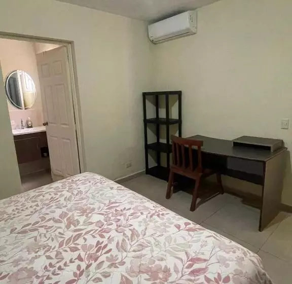 ユースホステル Nice And Privater Room 5 Minutes From El Tunco Beach