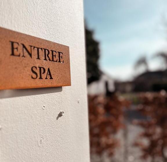 ベッドアンドブレックファースト Betuwsch Badhuys