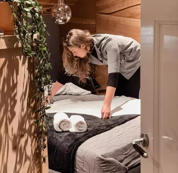 ベッドアンドブレックファースト Betuwsch Badhuys