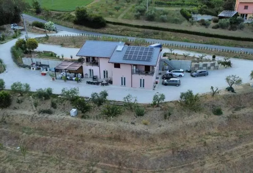 Aamiaismajoitus (B&B) Casacocco    Agri Host