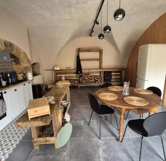 ベッドアンドブレックファースト Côté Tour