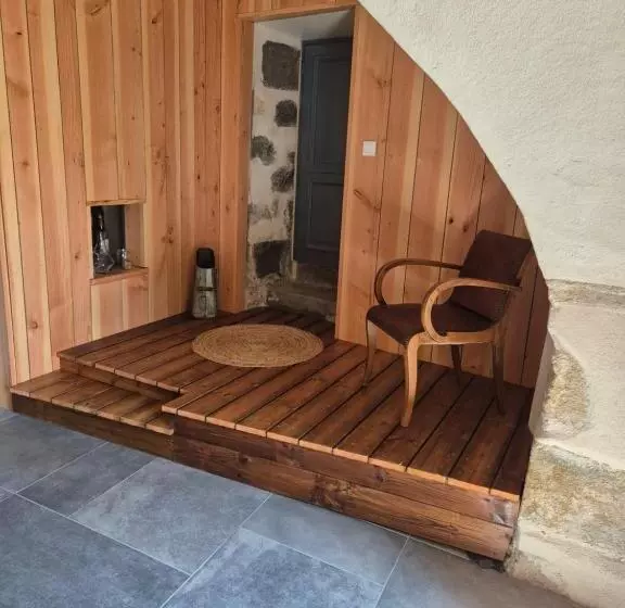 ベッドアンドブレックファースト Côté Tour