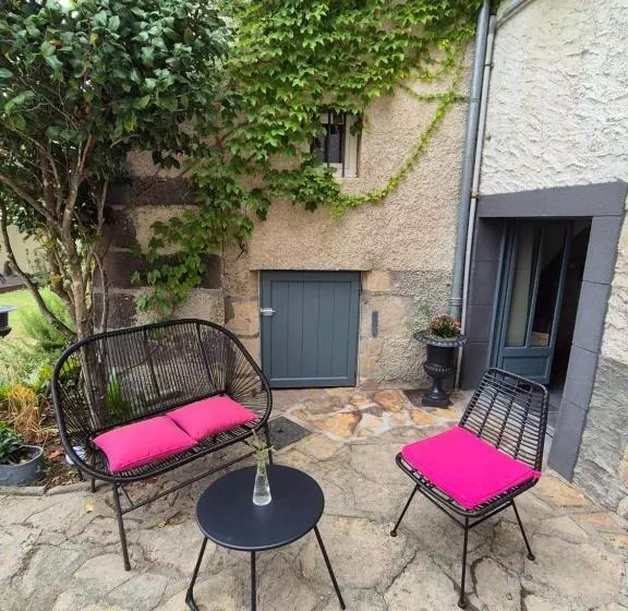 ベッドアンドブレックファースト Côté Tour