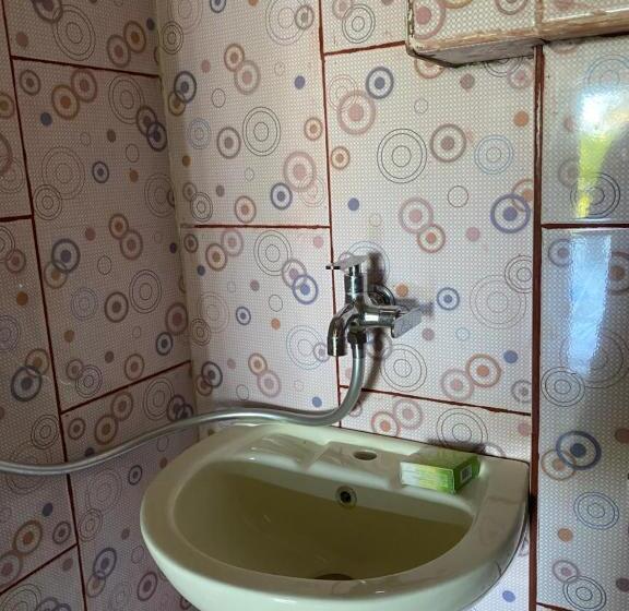 Bed and Breakfast Family Guest House