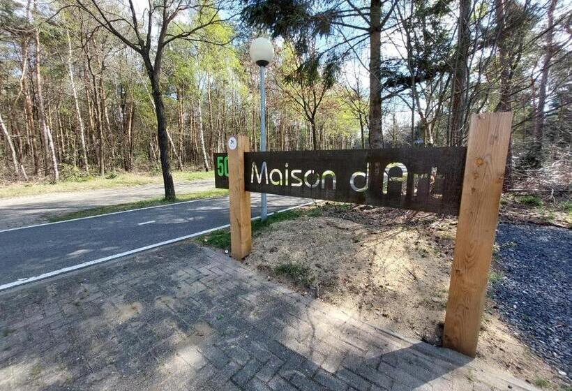 مبيت وإفطار Galerie Maison D Art