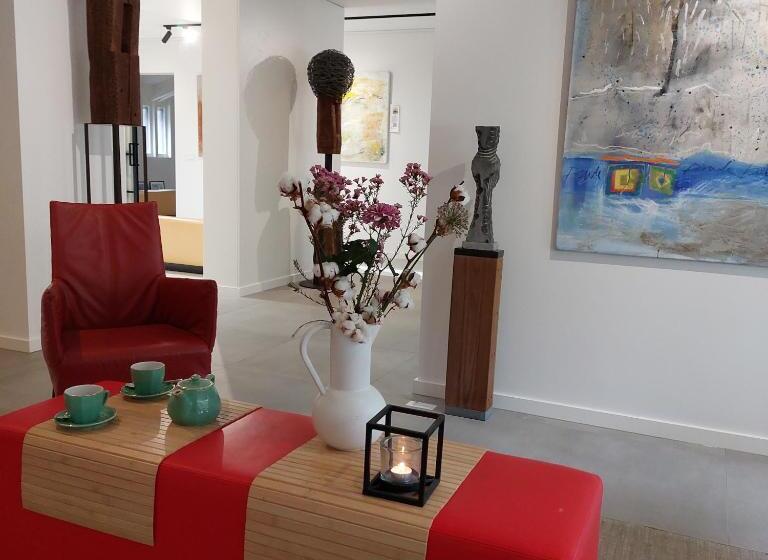 مبيت وإفطار Galerie Maison D Art