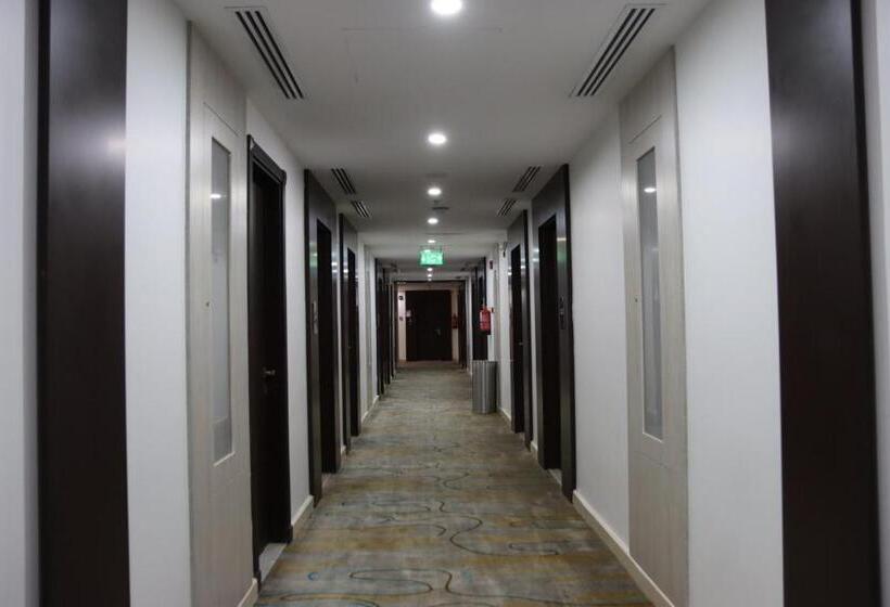 Отель كــــدي تــــــاور ـــ Kudi Tower