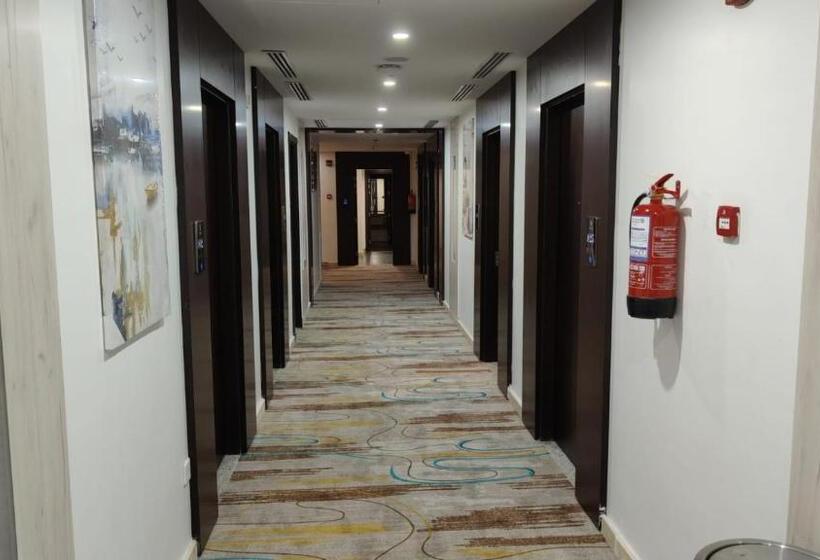 Отель كــــدي تــــــاور ـــ Kudi Tower