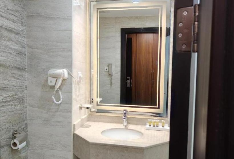 Отель كــــدي تــــــاور ـــ Kudi Tower