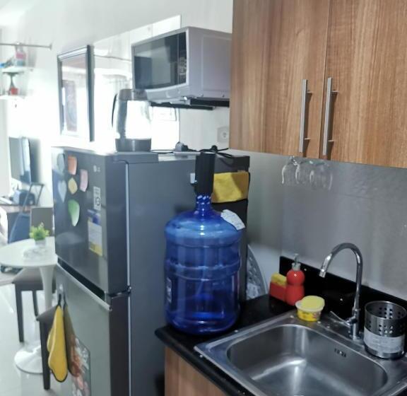 Hotell Mall Of Asia Pasay Shore 3 Tower 2 Residences