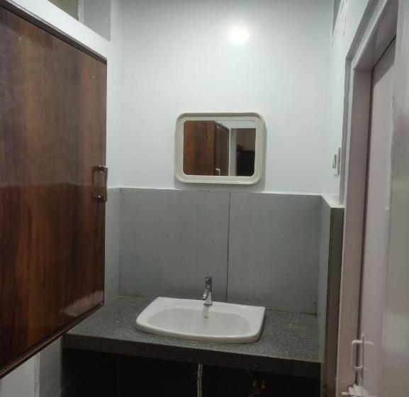 Hotell Parth Residency